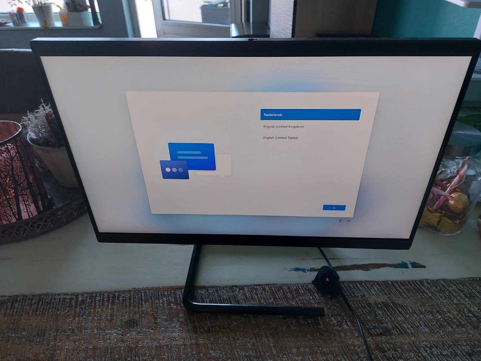Lenovo All-in-One PC - Intel Celeron, 4GB RAM, 128GB SSD, Computers en Software, Desktop Pc's, Ophalen
