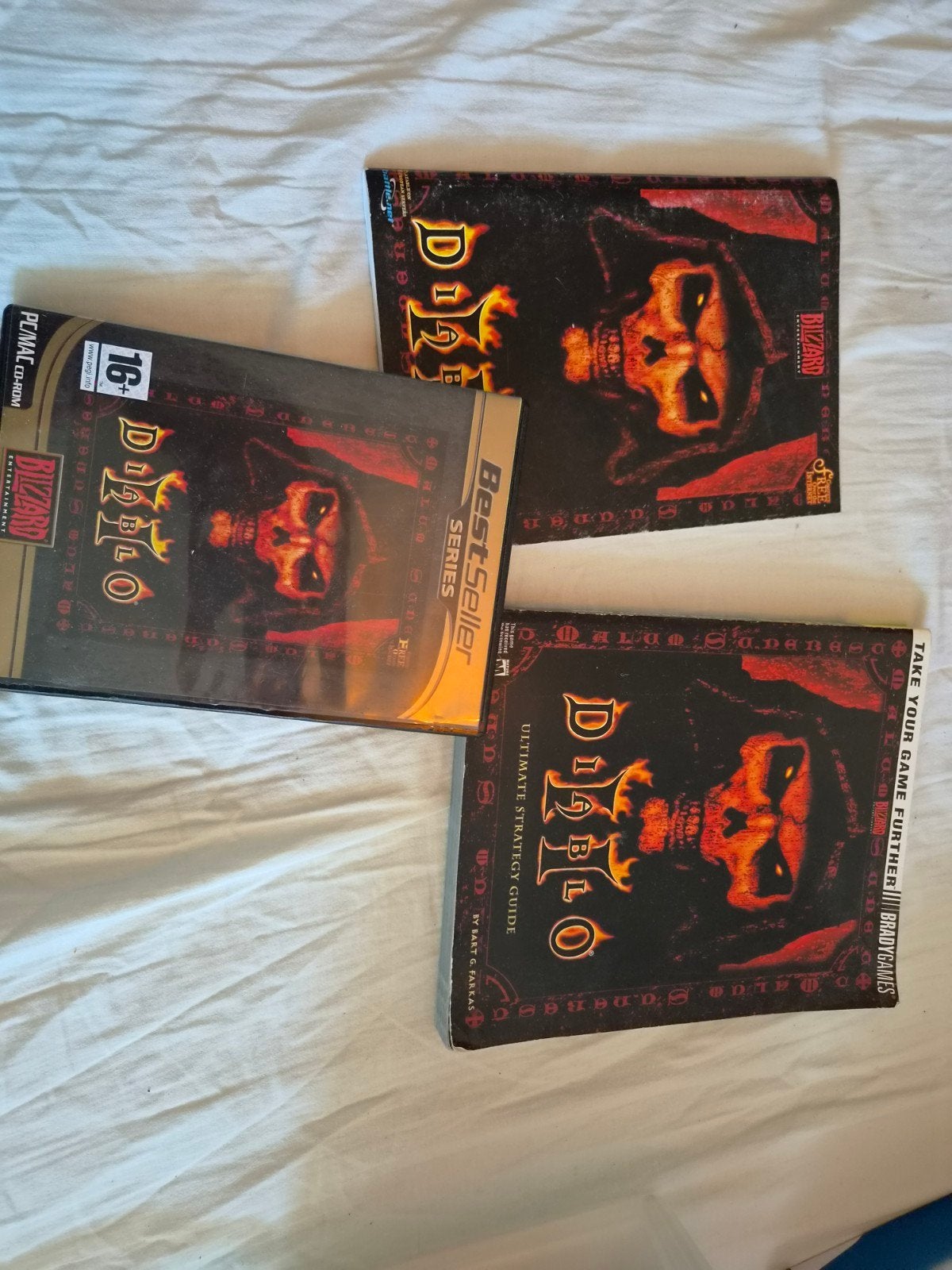 Diablo 1 PC/MAC CD-ROM met Strategy Guide, Spelcomputers en Games, Gebruikt, 1 speler, Ophalen of Verzenden, Role Playing Game (Rpg)