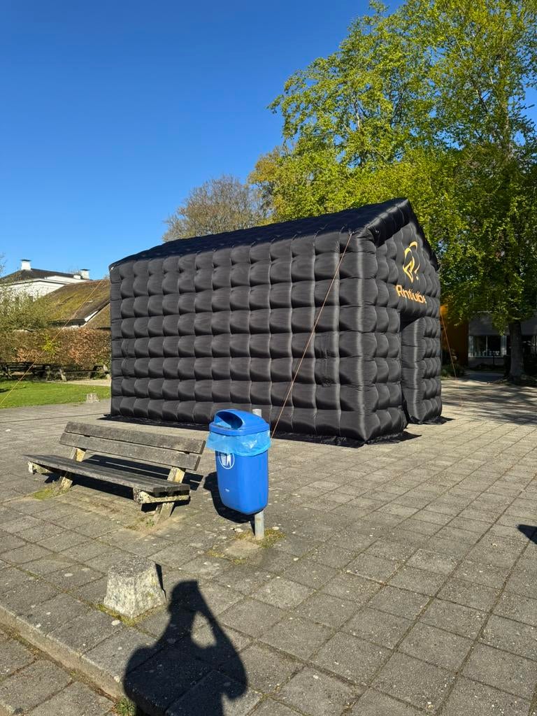 Opblaasbare Partytent 6x4x4,3m incl. Accessoires te huur, Ophalen of Verzenden, Zo goed als nieuw, Minder dan 5 meter