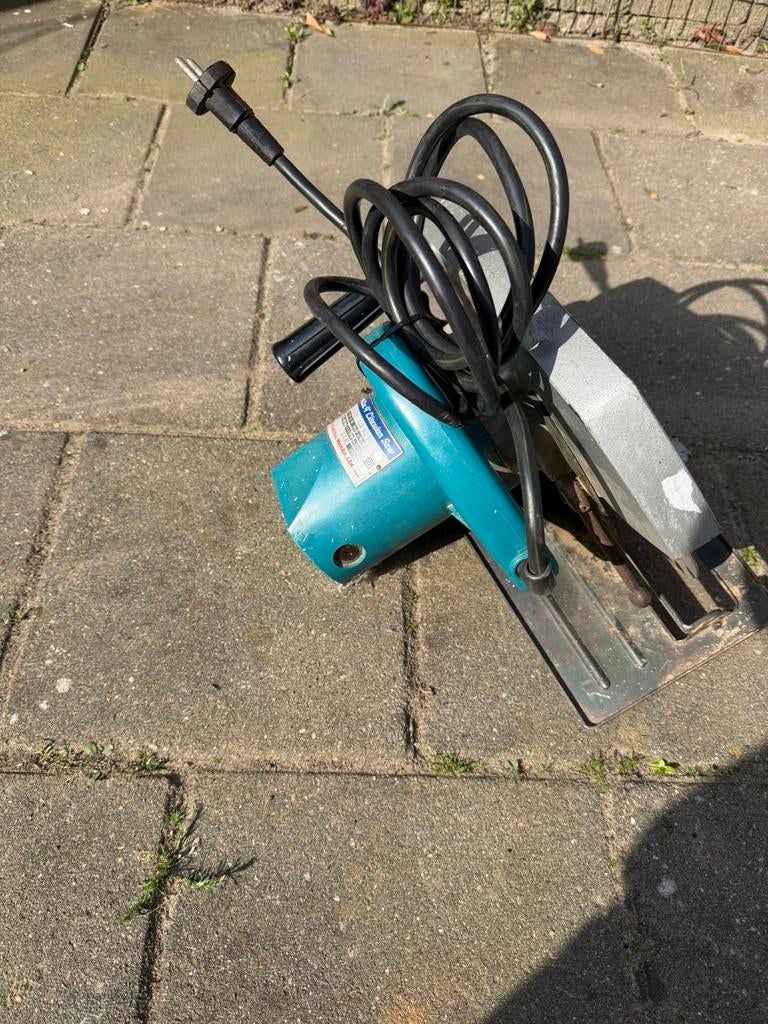 Makita afkortzaag, Ophalen of Verzenden, Zo goed als nieuw, 1200 watt of meer, Bandschuurmachine