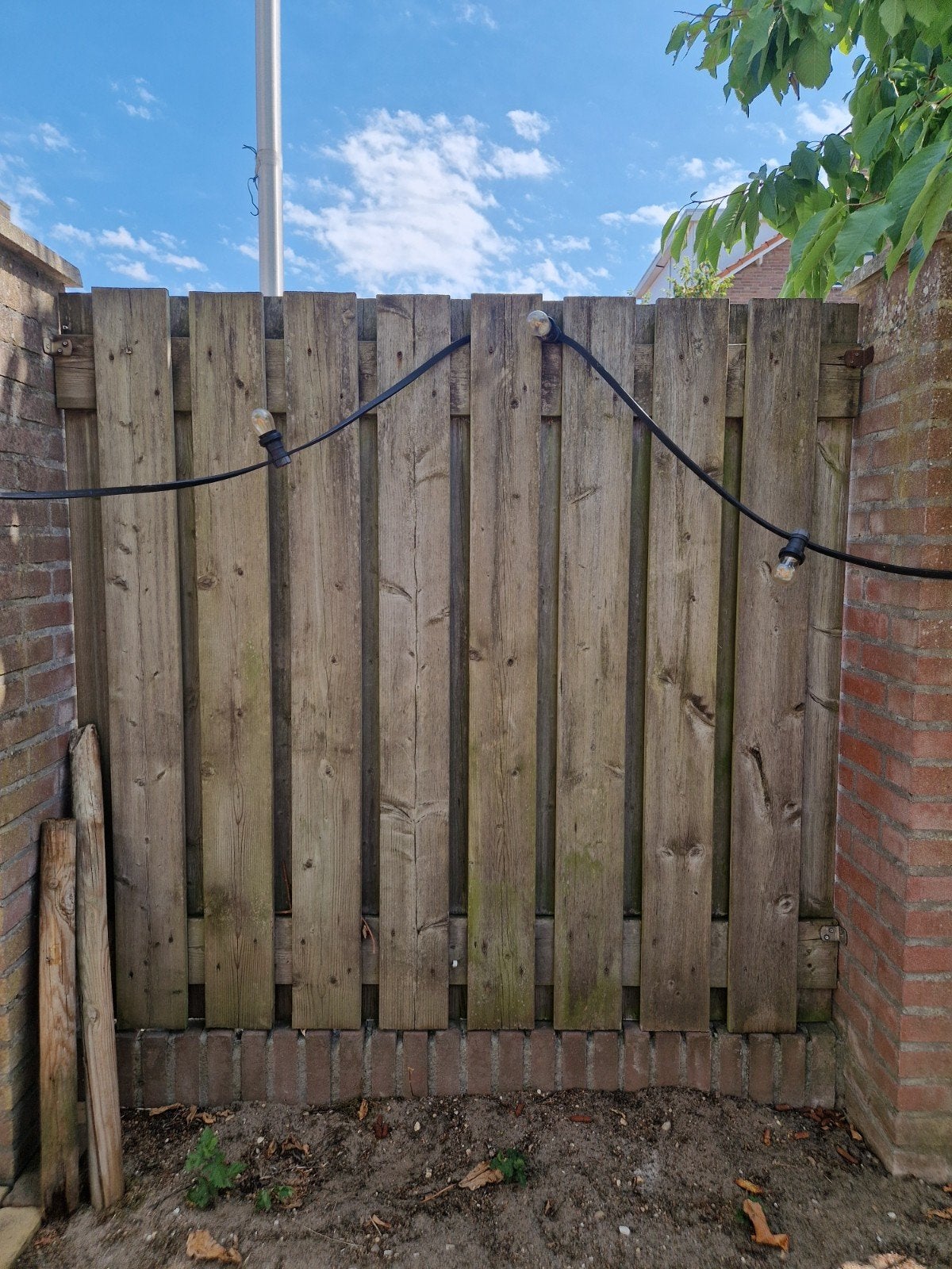6 houten schuttingdelen - gratis af te halen, Ophalen, Minder dan 3 meter, Hout, 1 tot 2 meter