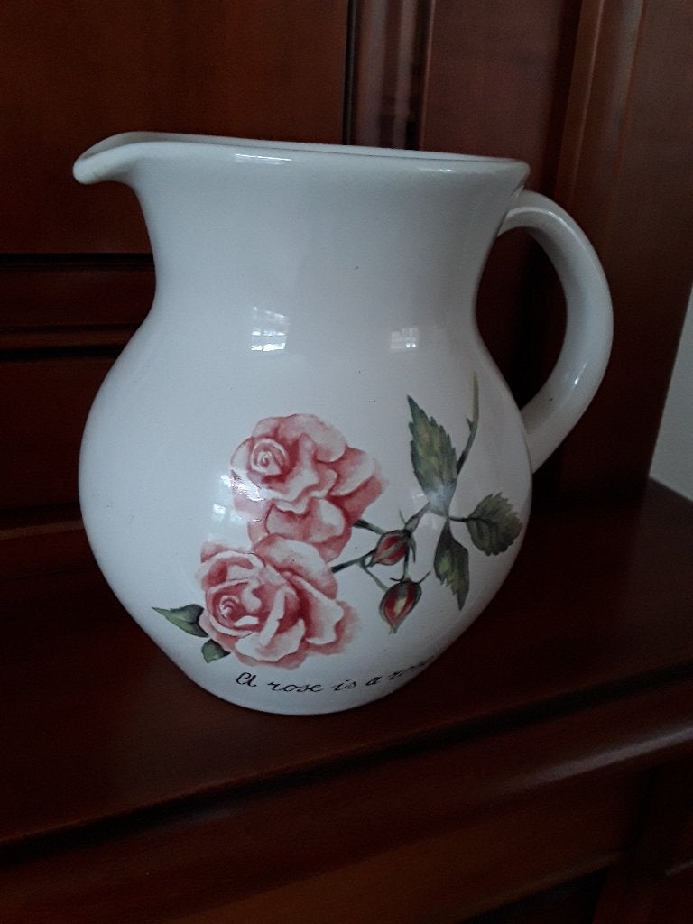 A Rose ia a rose. kan/waterkan. Jet ter Steeg, Huis en Inrichting, Kan, Ophalen of Verzenden, Zo goed als nieuw, Overige stijlen