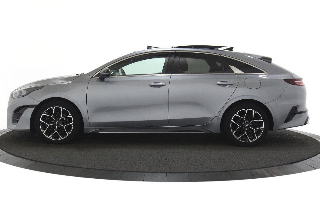Kia ProCeed 1.5 T-GDi GT-Line Automaat Panodak, Auto's, 12 maanden, 1325 kg, Gebruikt, Euro 6