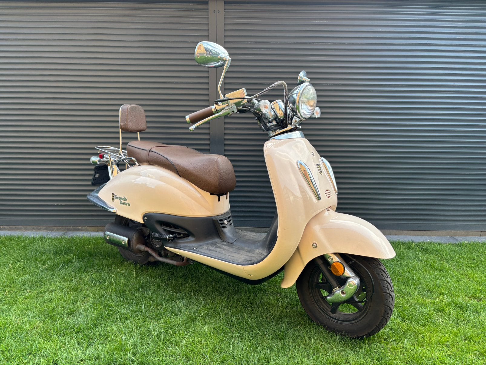 Btc grande retro scooter, Ophalen, Gebruikt, Benzine