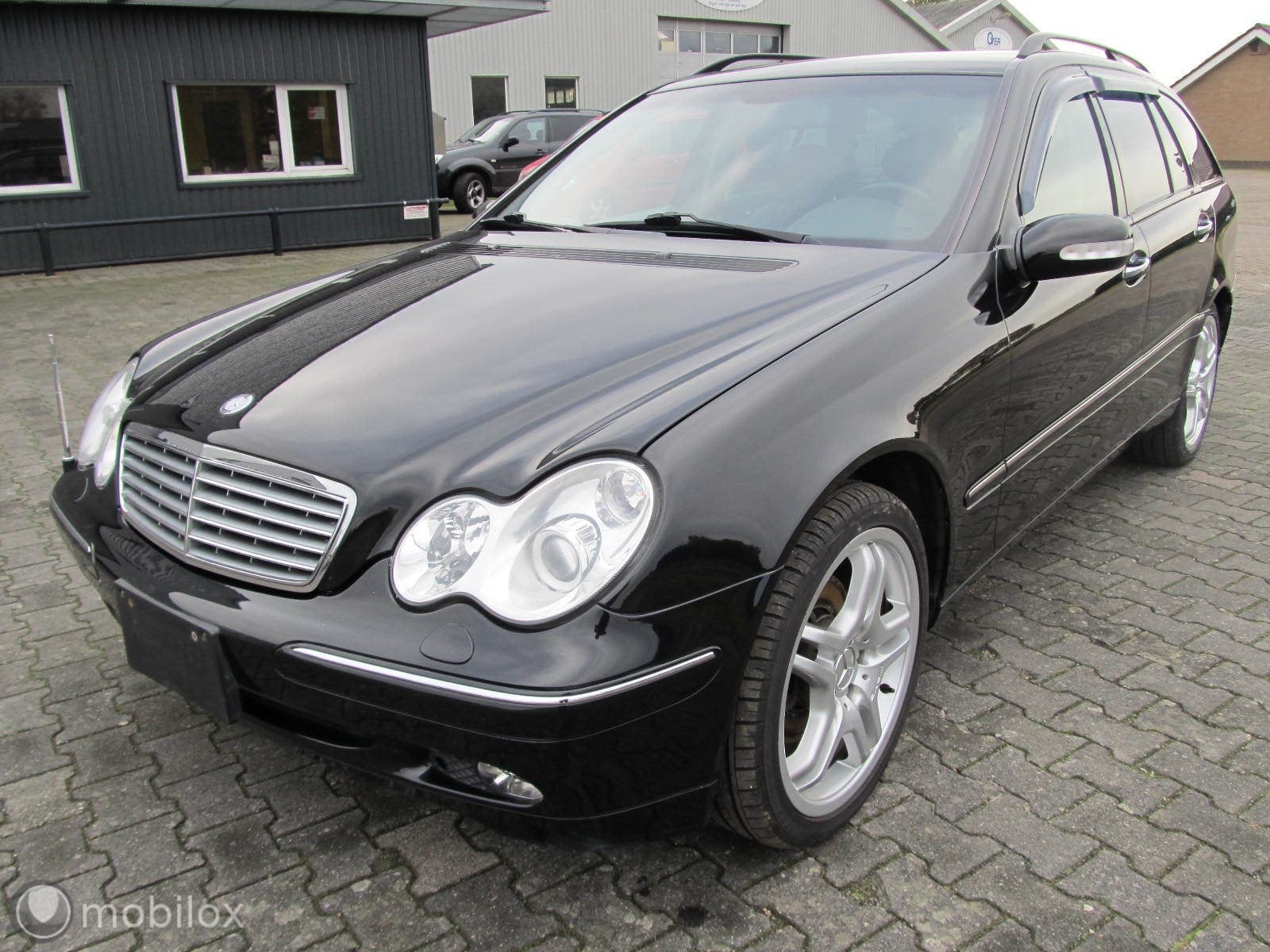 Mercedes-Benz C-klasse Combi 240 Avantgarde 4Matic 74221 KM, Auto's, Automaat, Gebruikt, Zwart, 2597 cc