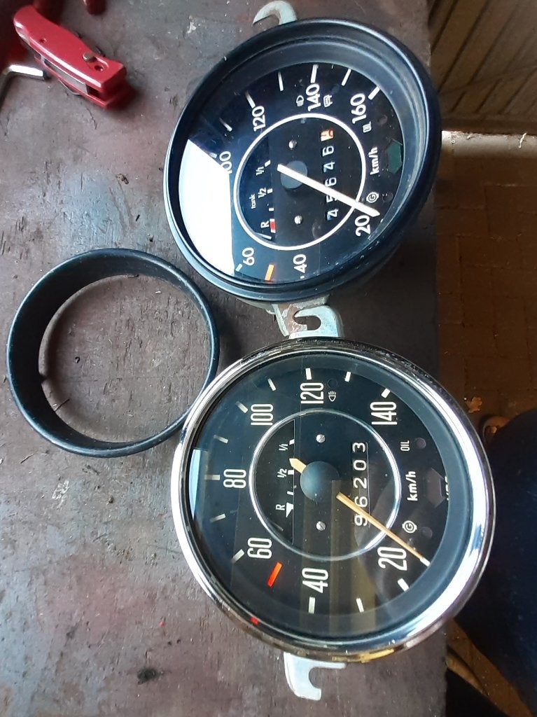 2x km teller snelheidsmeter vw kever, Ophalen of Verzenden, Gebruikt, Volkswagen
