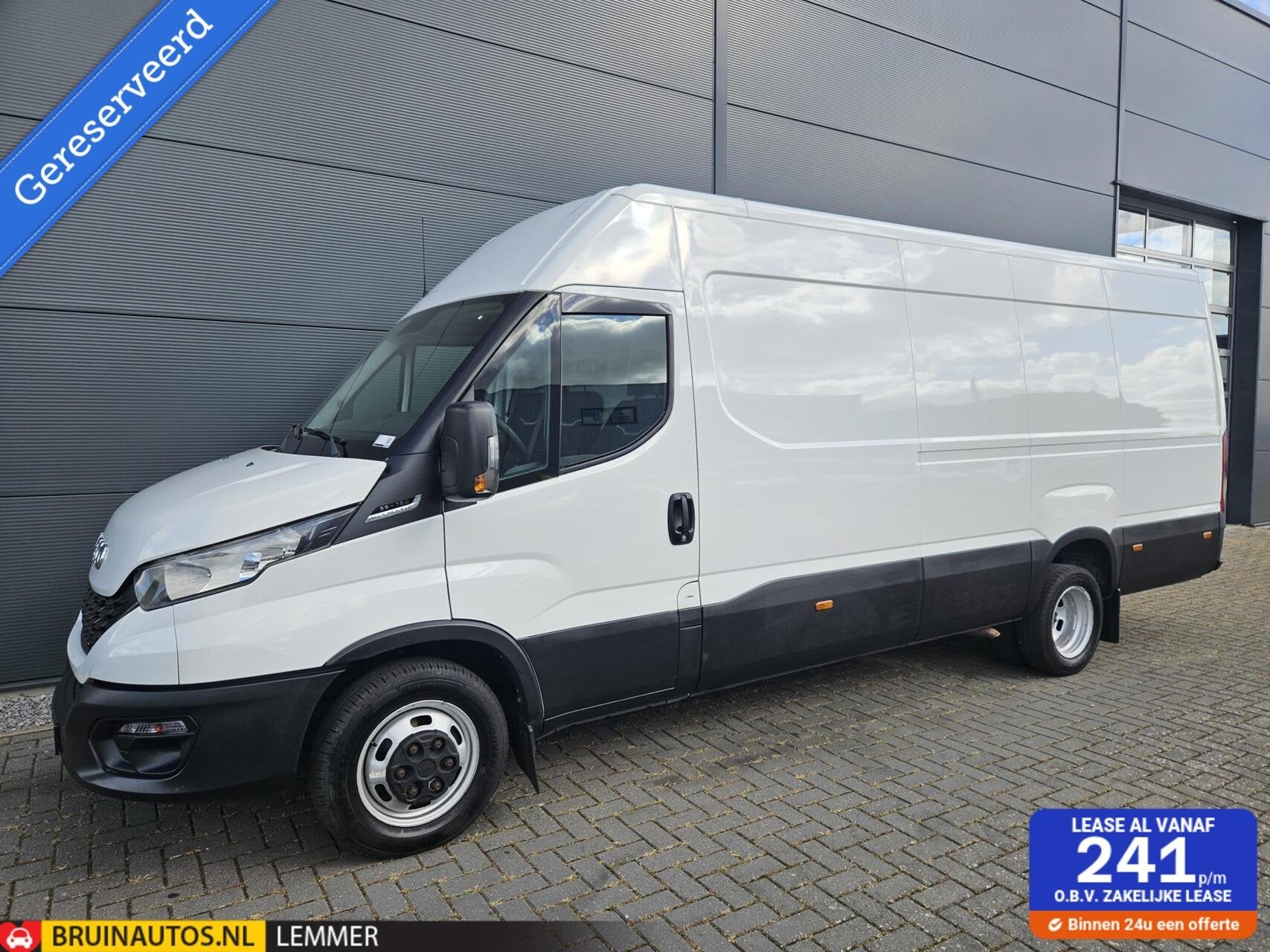 Iveco Daily 2.3 L4H2Hi-Matic Dubbel lucht 157pk Uitklap lift, Gebruikt, Euro 6, Iveco, Wit