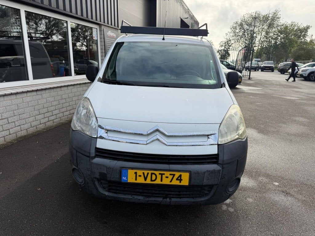 Citroen BERLINGO 1.6 HDI 500 COMFORT Airco - Cruise - Nieuwe, Voorwielaandrijving, Verwarmde buitenspiegels, 4 cilinders, Citroën