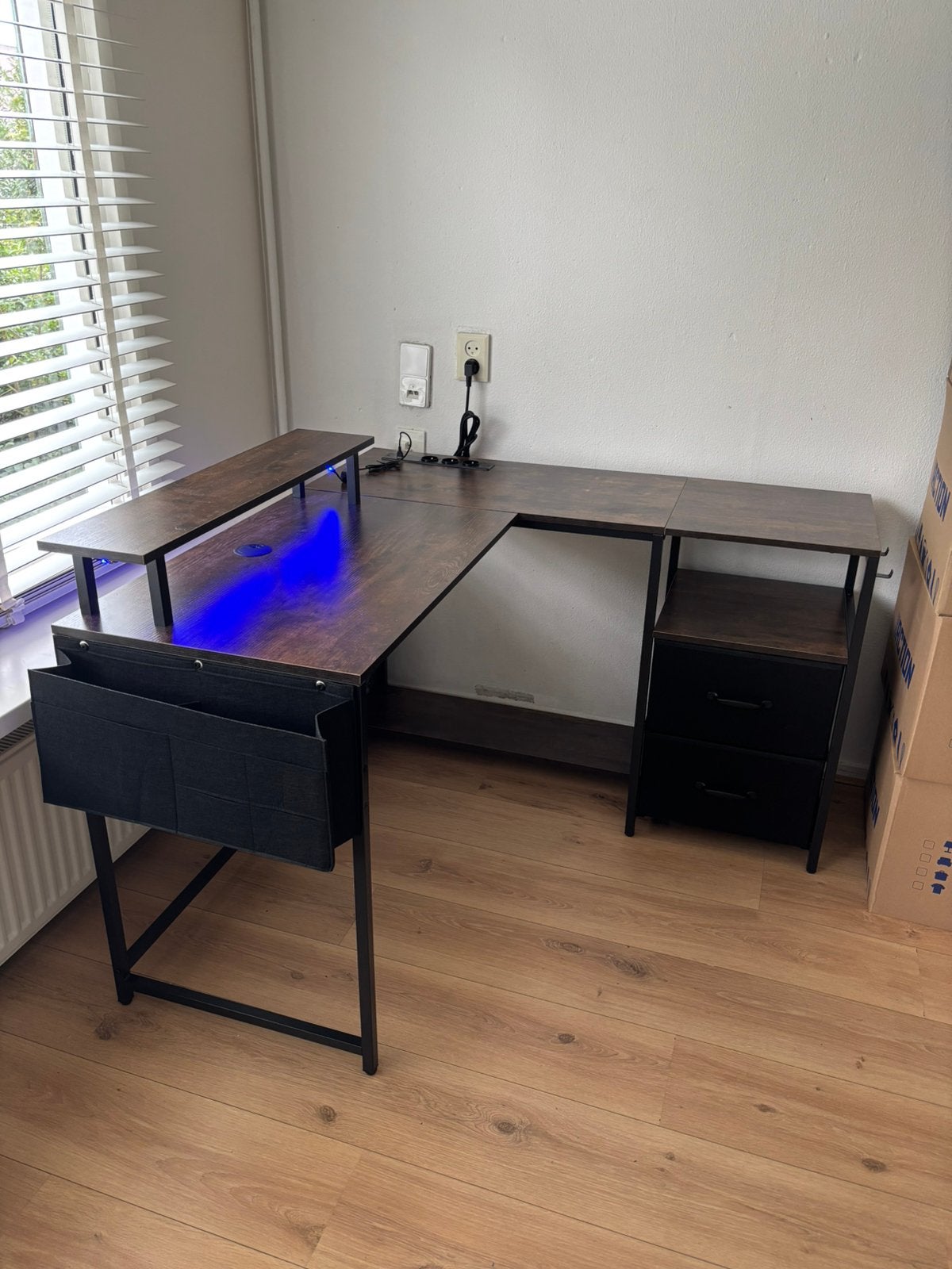 Nieuw Gaming Bureau met Ledverlichting, Huis en Inrichting, Ophalen, Nieuw, Overige merken, Gamingbureau