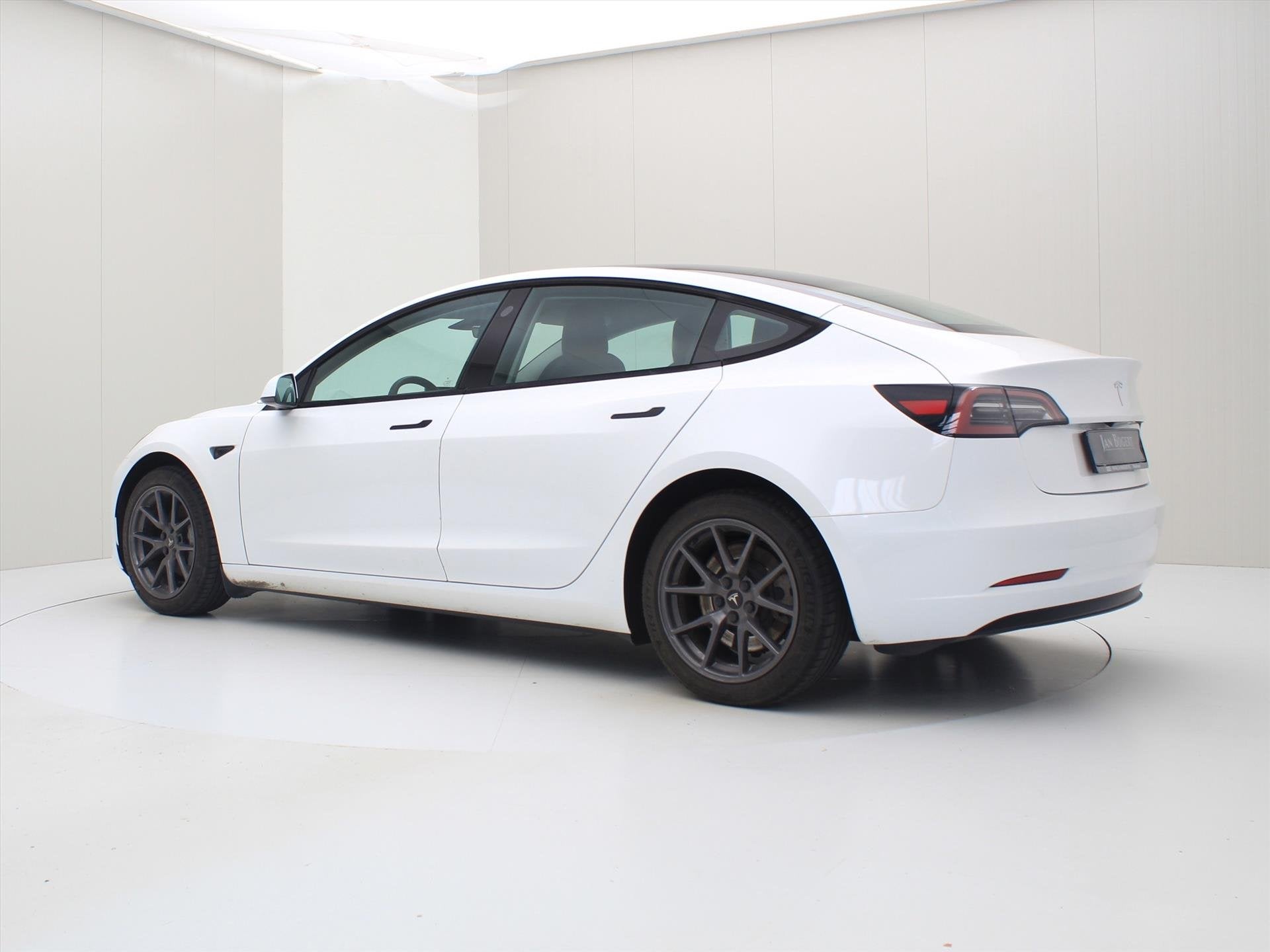 Tesla Model 3 Model 3 Standard RWD Plus 94.3% SoH FACELIFT [, Automaat, Gebruikt, Zwart, Adaptive Cruise Control