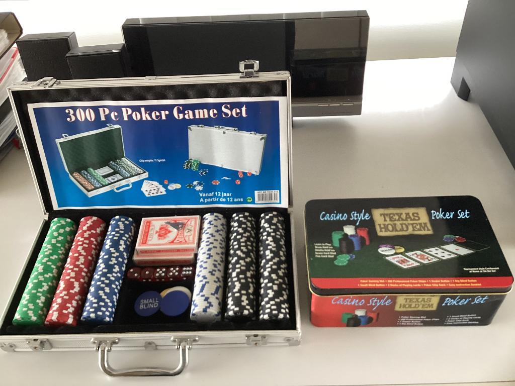 Compleet Pokerset, 300-delig in aluminium koffer, Ophalen, Zo goed als nieuw