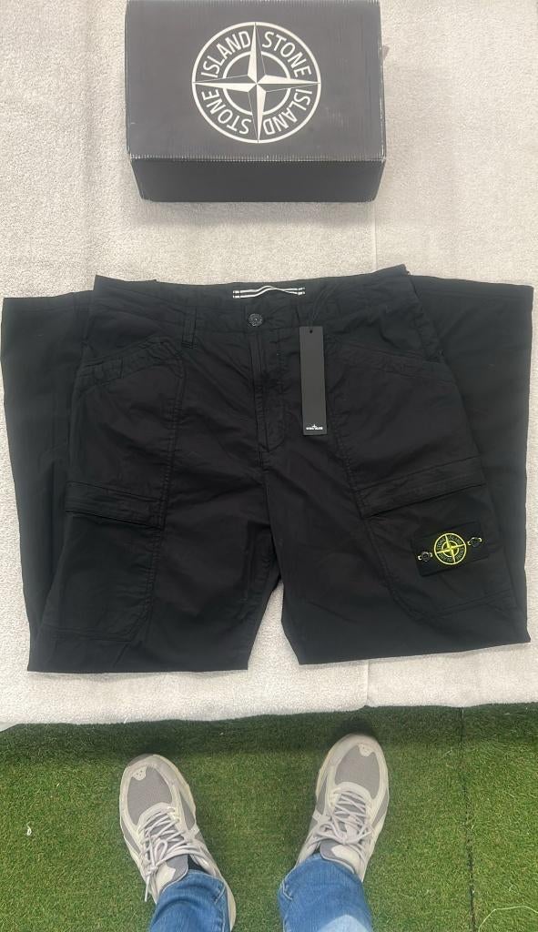 Stone Island Pantalon Loose Cargo broek met badge  Nieuw W33, Maat 48/50 (M), ., Zwart, Nieuw