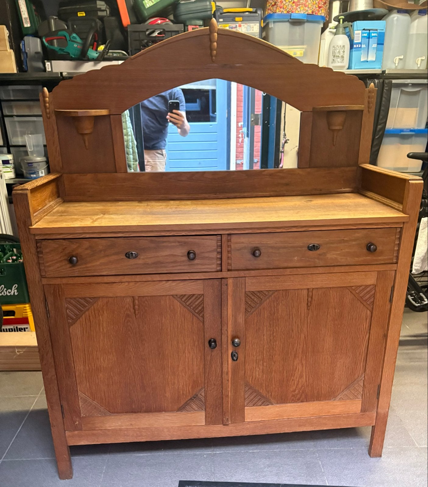 Antiek dressoir met spiegel en lades, Ophalen