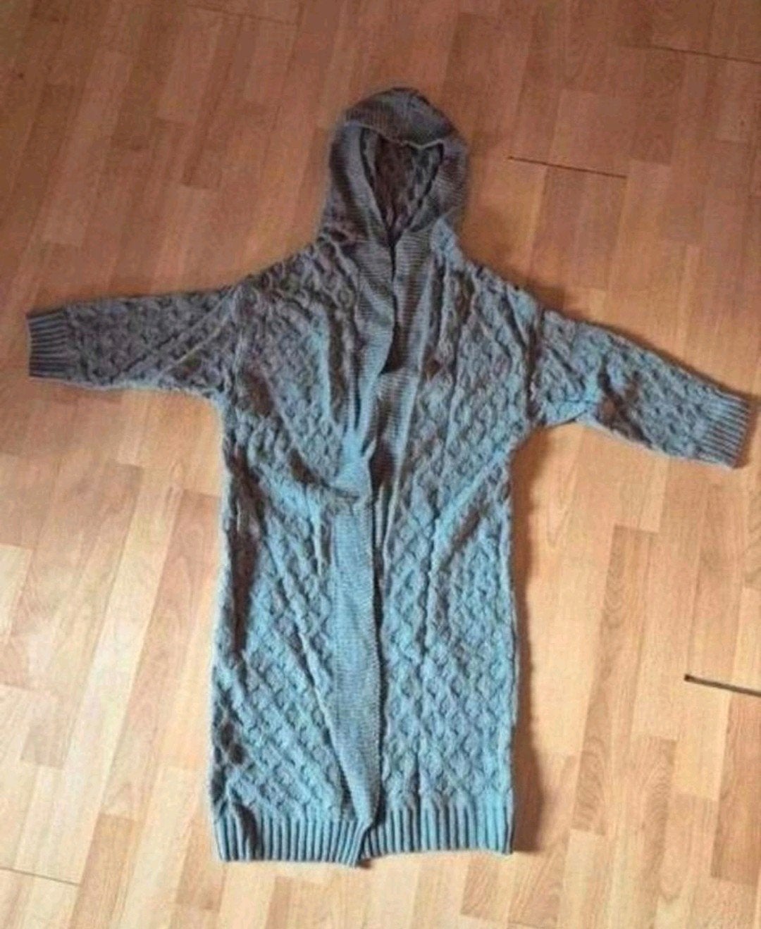 Nieuw Grijs Kabel Vest met Capuchon - Maat M, Ophalen of Verzenden, Nieuw, Maat 38/40 (M), Grijs