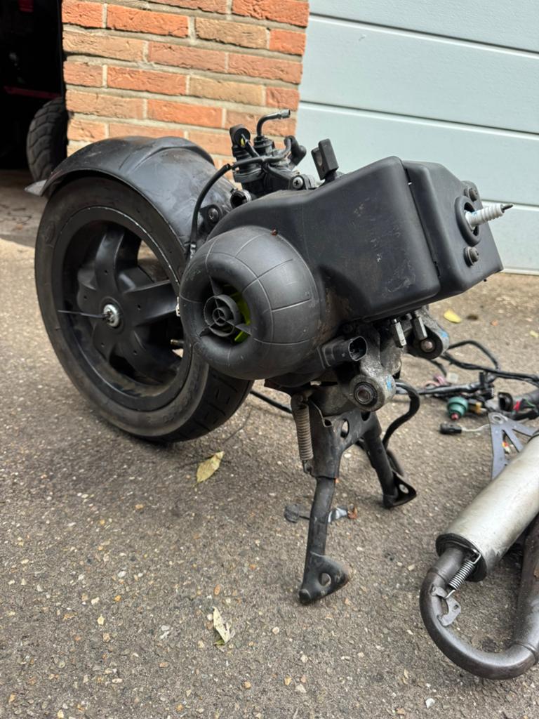 Piaggi zip 70cc dr nieuw!!, Ophalen of Verzenden, Nieuw, Blok