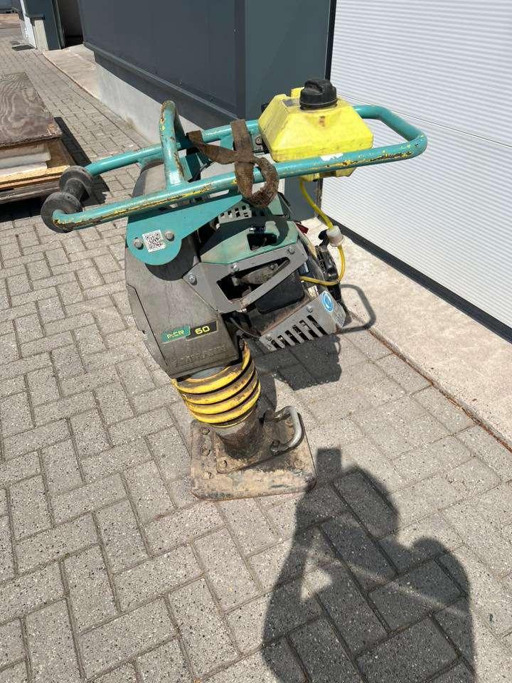 Stamper, Ophalen, Gebruikt, ..., ...