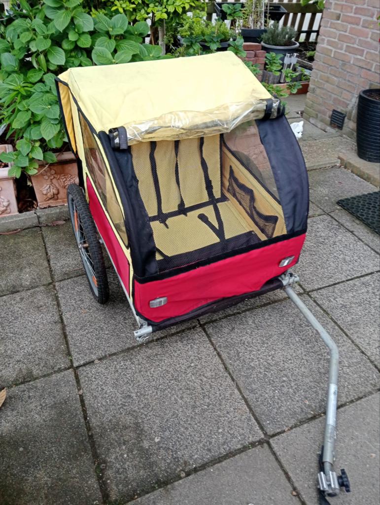 Kinderfietskar - Rood/Geel, Fietsen en Brommers, Fietsaccessoires | Aanhangers en Karren, Ophalen, Gebruikt, Onbekend, 20 tot 40 kg