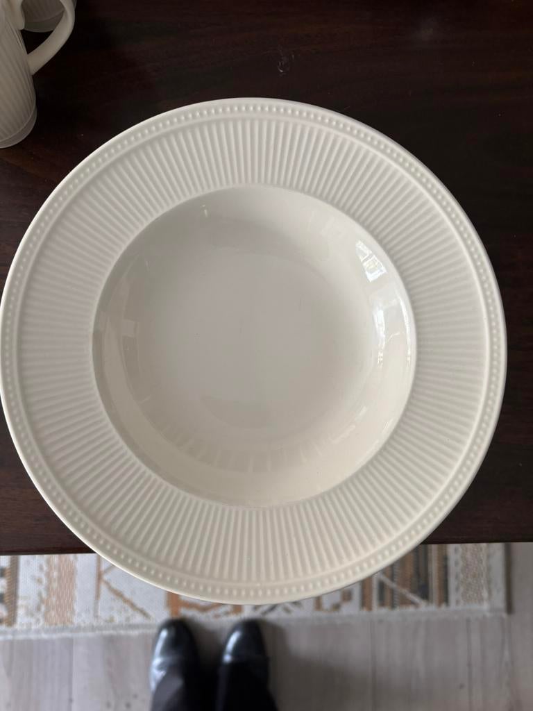 Wedgewood Windsor diepe borden, Huis en Inrichting, Keuken | Servies, Ophalen, Zo goed als nieuw, Bord(en), Wedgwood