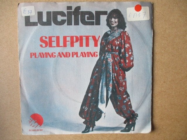 s3069 lucifer - selfpity, Ophalen, Gebruikt, Overige genres