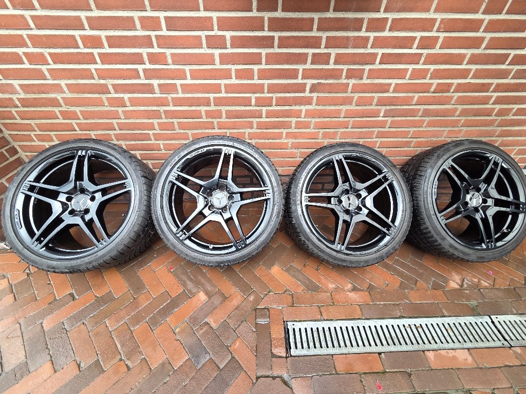 Mercedes 63 Amg Cls E W212 S212 W218 Winterset, 19 inch, Gebruikt, 285 mm, Banden en Velgen