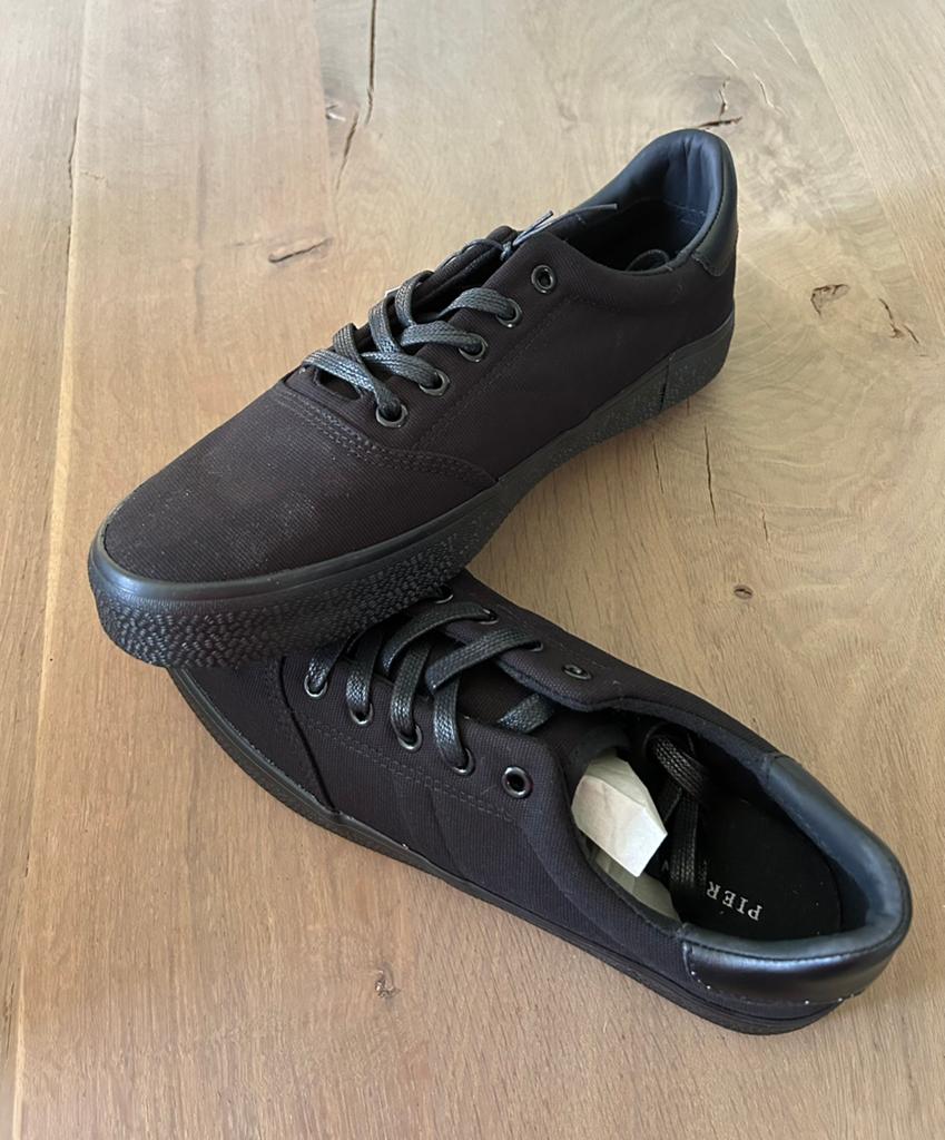 Zwarte nieuwe gympjes van Zalando, maat 42, Kleding | Dames, Schoenen, Zwart, Nieuw, Ophalen of Verzenden, Sneakers of Gympen