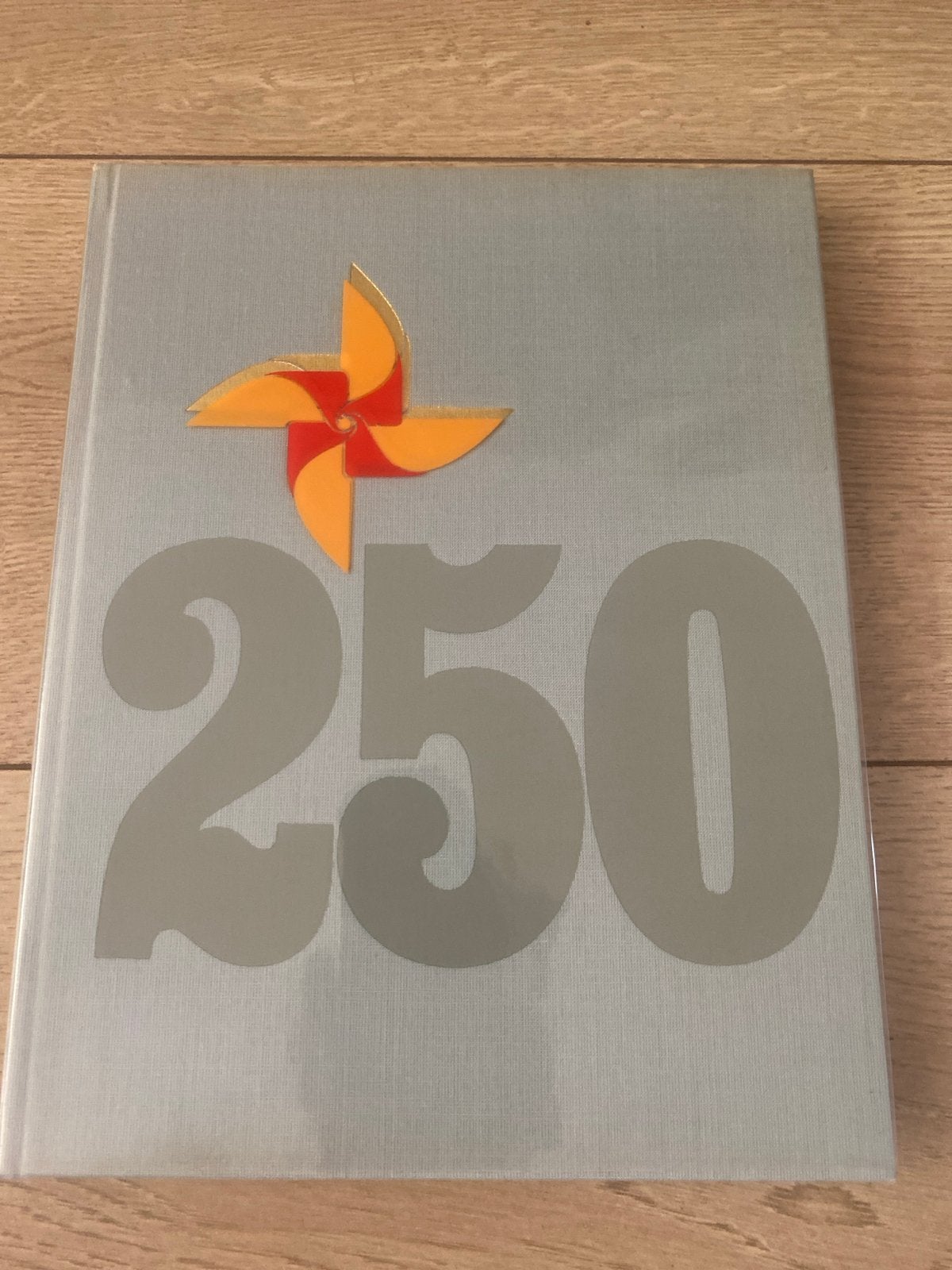 Weergaloos Rotterdam - 250 jaar Assurantie, Disconteringen, Ophalen of Verzenden, 20e eeuw of later, Zo goed als nieuw