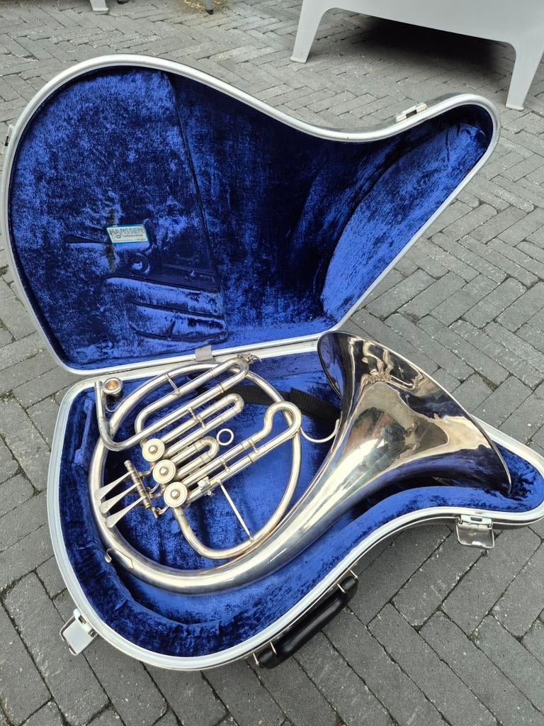 Finke es-hoorn (3 cilinders), Muziek en Instrumenten, Blaasinstrumenten | Hoorns, Ophalen, Gebruikt, Bes-hoorn