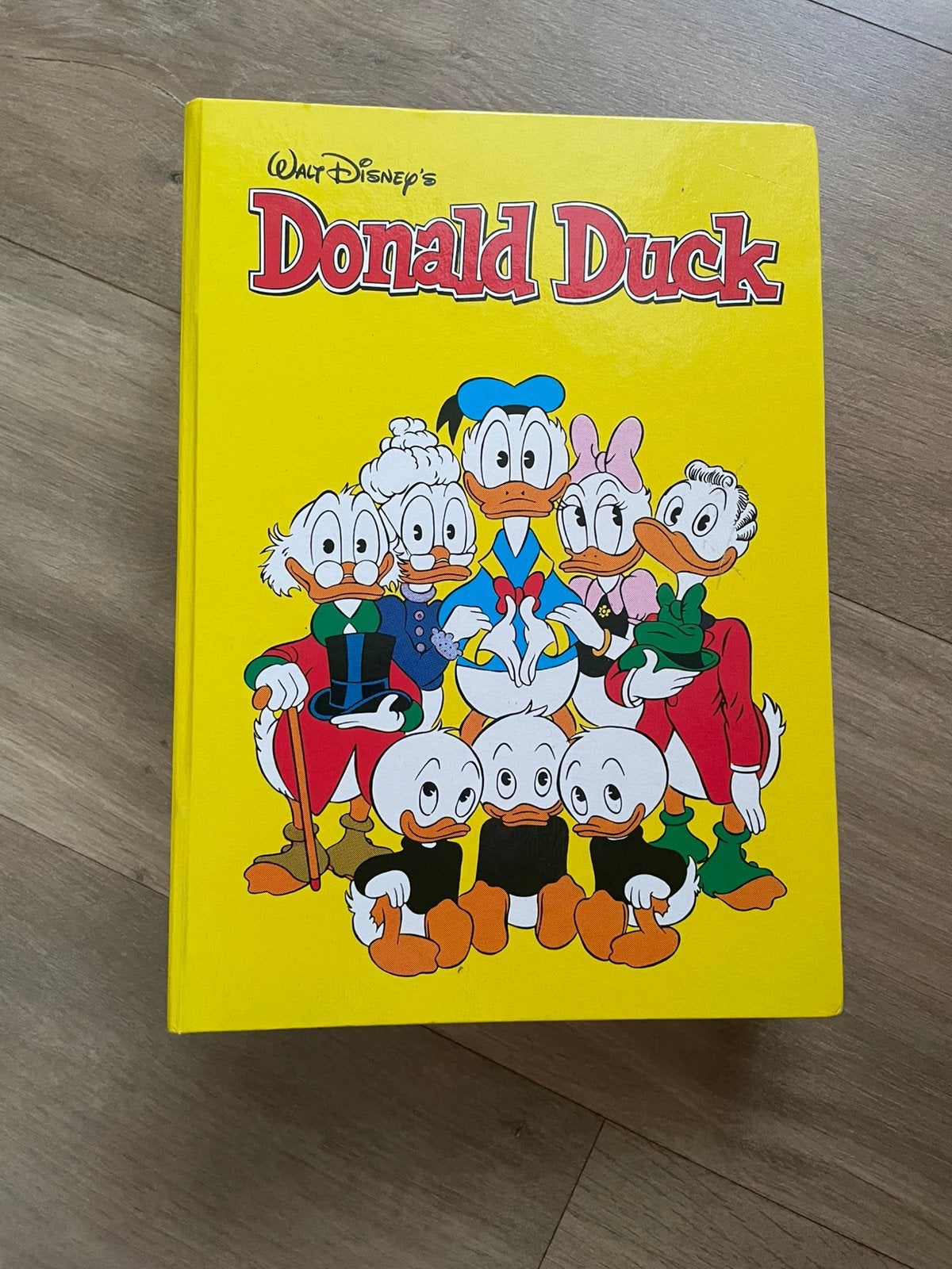 Donald Duck weekblad jaargang 2016 in map, Meerdere stripboeken, Ophalen of Verzenden, Gelezen