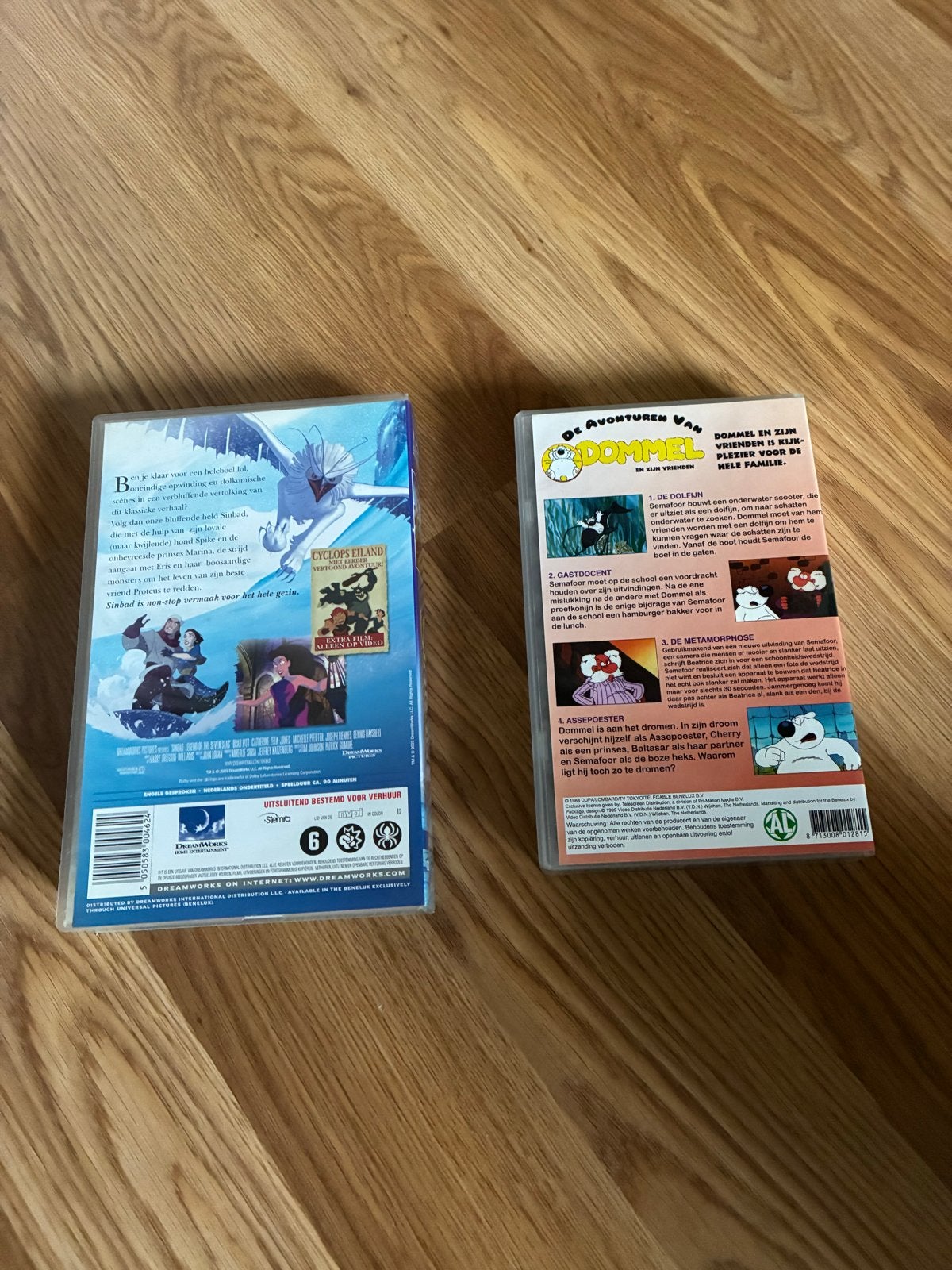 VHS: Sinbad en De Avonturen van Dommel (2 films), Gebruikt, Vanaf 6 jaar, Actie en Avontuur, VHS