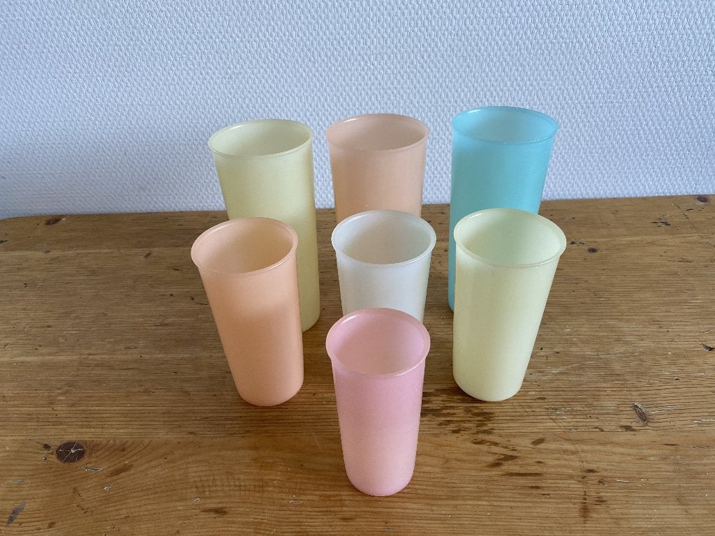 7 Tupperware Bekers ( retro, verschillende maten ), Ophalen of Verzenden, Gebruikt, Beker of Kan