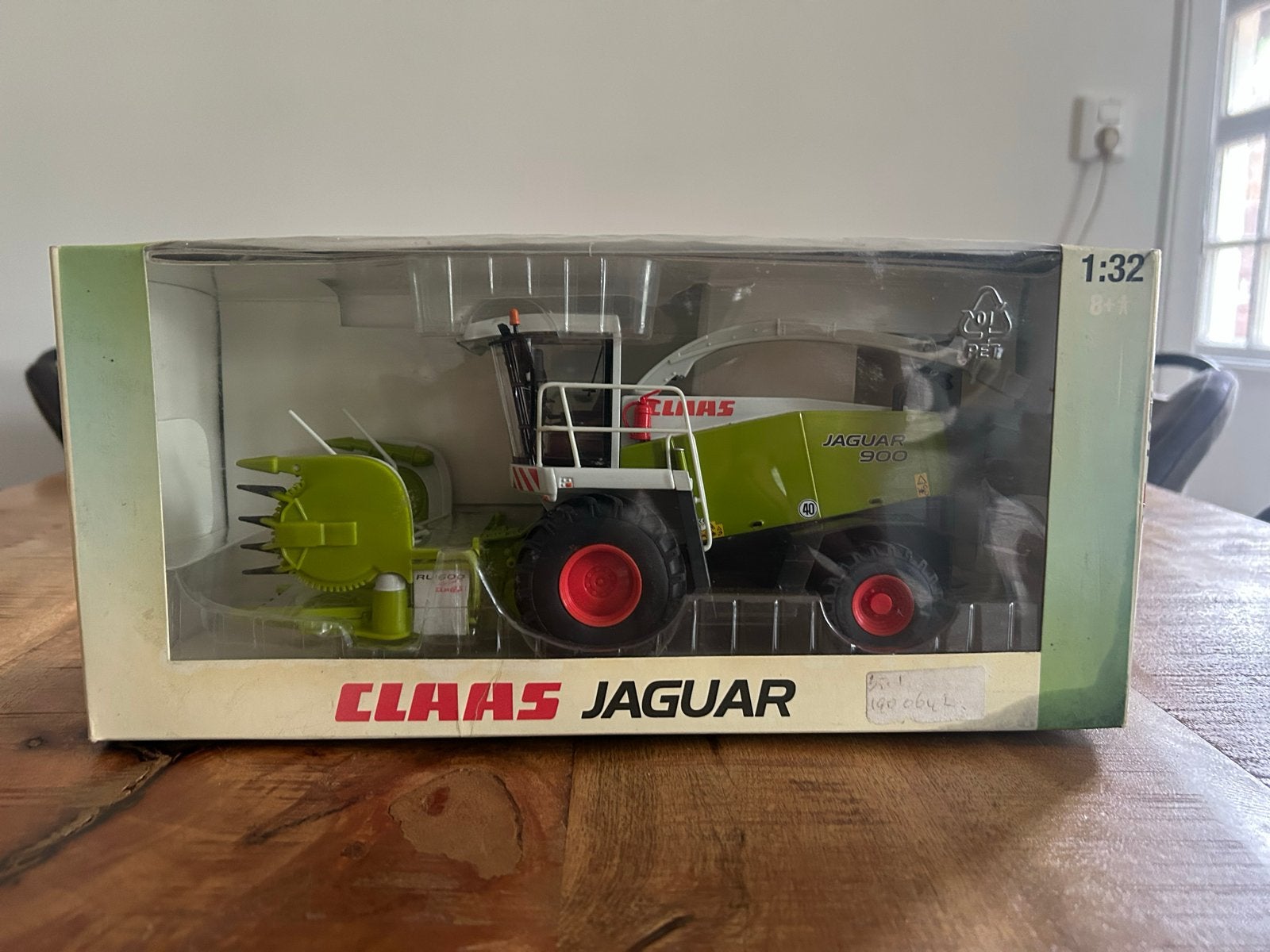 Claas Jaguar 900 Veldhakselaar 1:32 Universal Hobbies, Ophalen, Nieuw