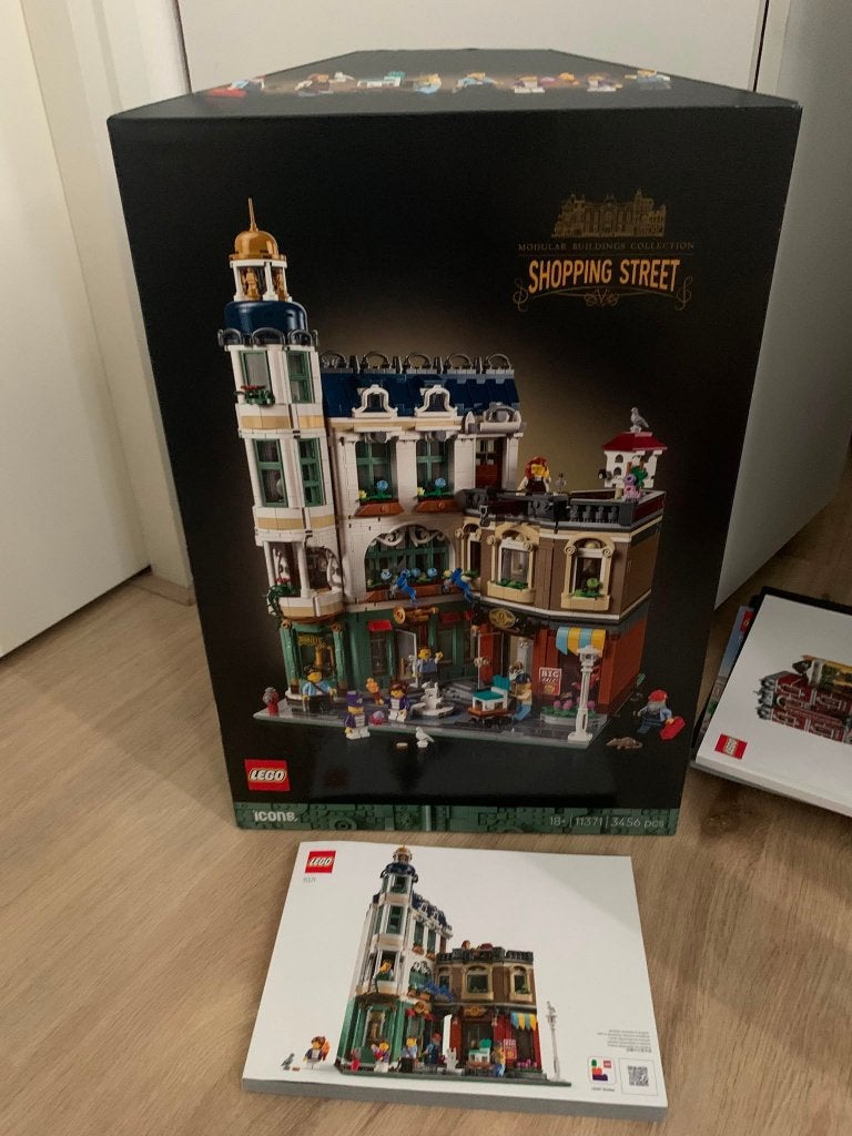 Lege doos - Lego modular 11371: Shopping Street, Ophalen of Verzenden, Zo goed als nieuw, Icons, Lego