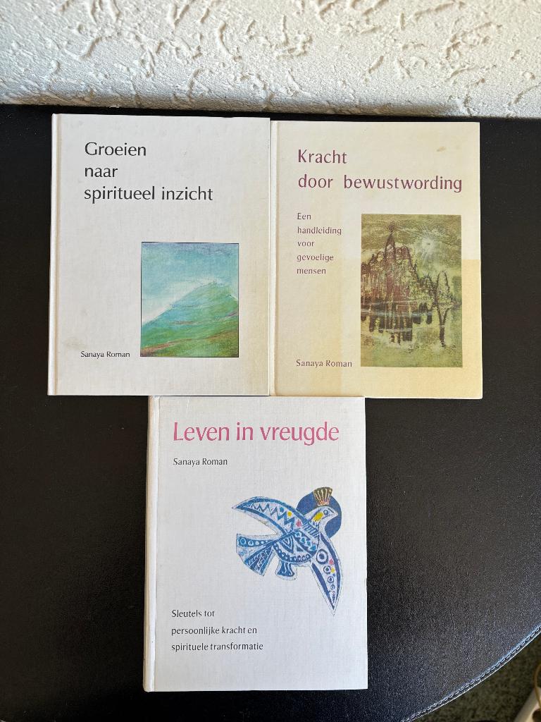 Sanaya Roman - Leven in vreugde + 2 andere delen, Boeken, Gelezen, Achtergrond en Informatie, Ophalen of Verzenden, Spiritualiteit algemeen