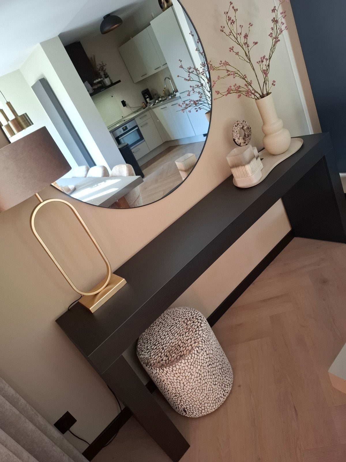 Te koop mooie zwarte sidetable!, Ophalen, Zo goed als nieuw, 25 tot 50 cm, Rechthoekig
