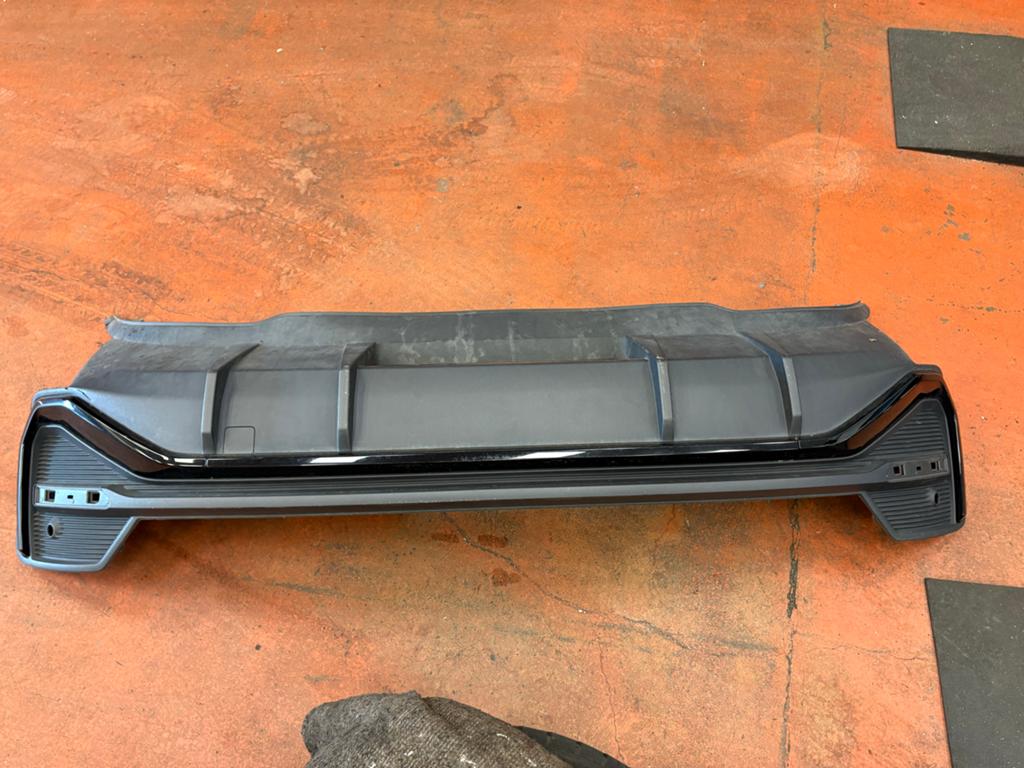 Audi Q3 Sportback S-line achter diffuser 83F807521A, Ophalen, Gebruikt, Audi, Achter