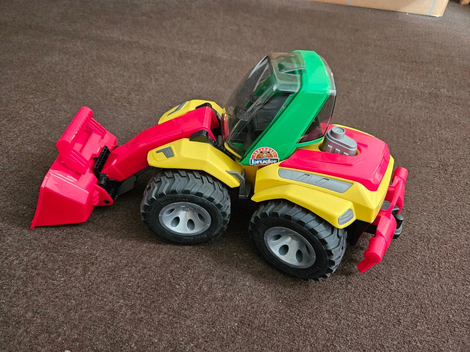 Bruder Tractor met voorlader, Ophalen, Zo goed als nieuw