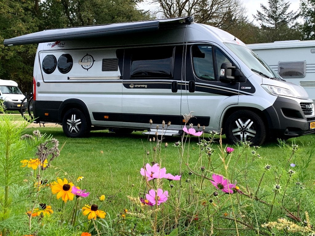 Malibu 640 LE Charming Maxi chassis, Caravans en Kamperen, Chemisch toilet, Buscamper of Camperbus, Malibu, Fiat