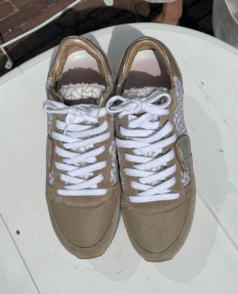 Philippe Model St Tropez maat 38, Kleding | Dames, Schoenen, Ophalen, Wit, Sneakers of Gympen, Zo goed als nieuw