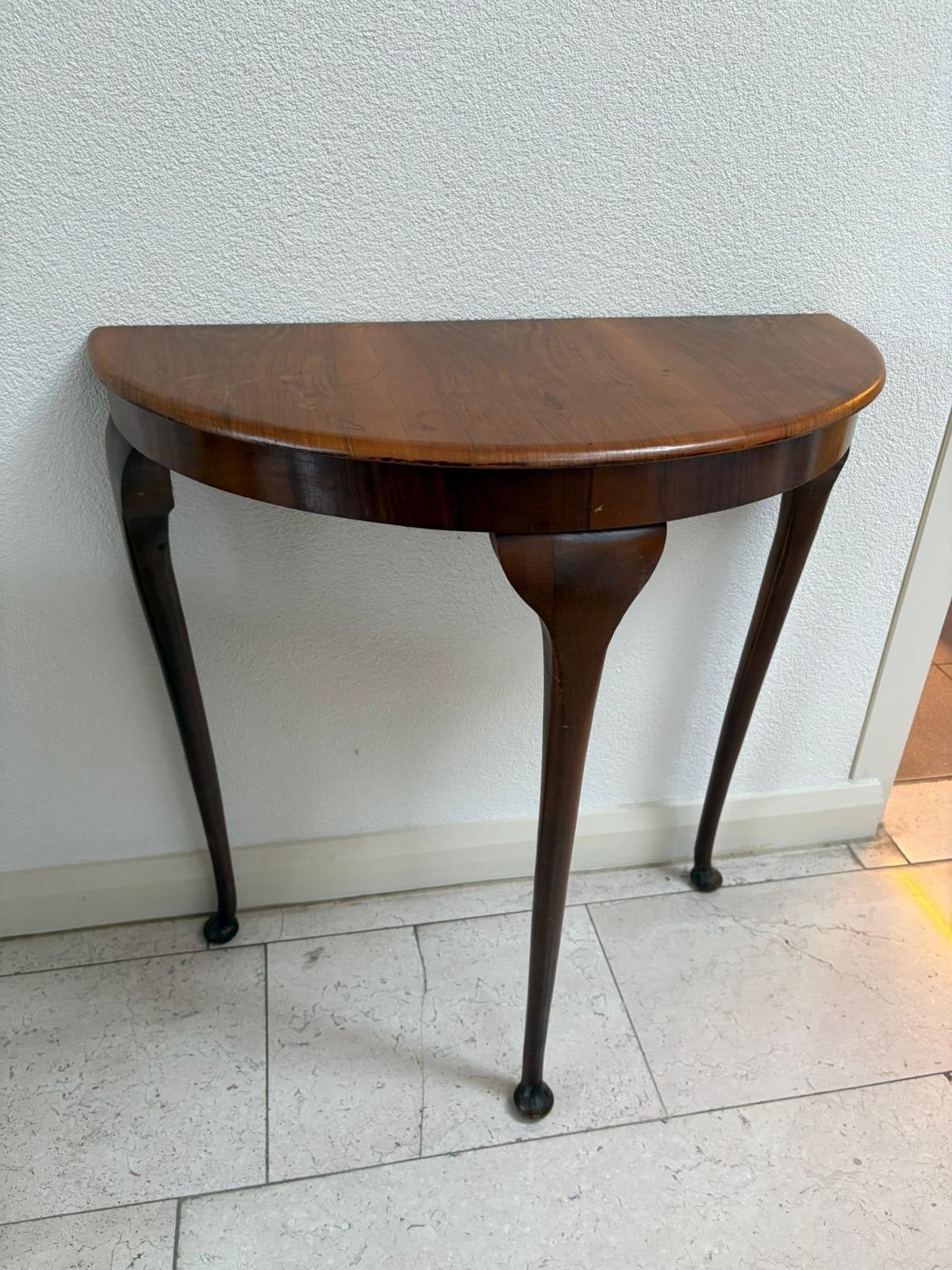 Antieke halfronde consoletafel van hout, Antiek en Kunst, Ophalen