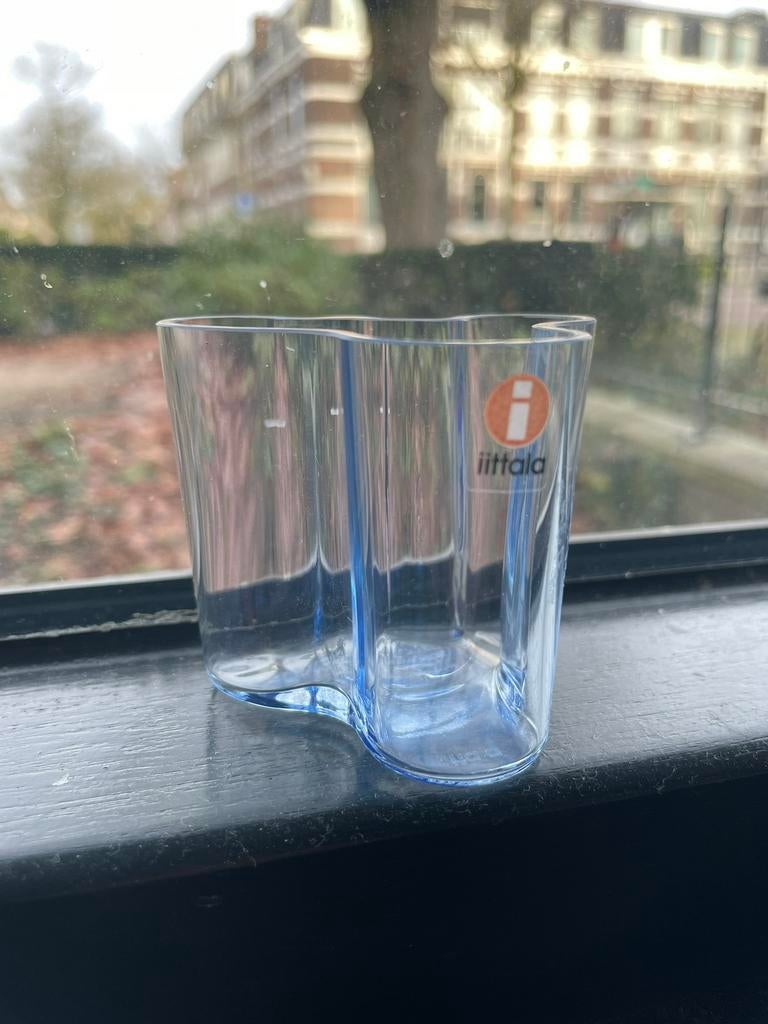 Iittala Alvar Aalto miniatuurvaas, aqua blau, 5,5 cm, Huis en Inrichting, Woonaccessoires | Vazen, Ophalen of Verzenden