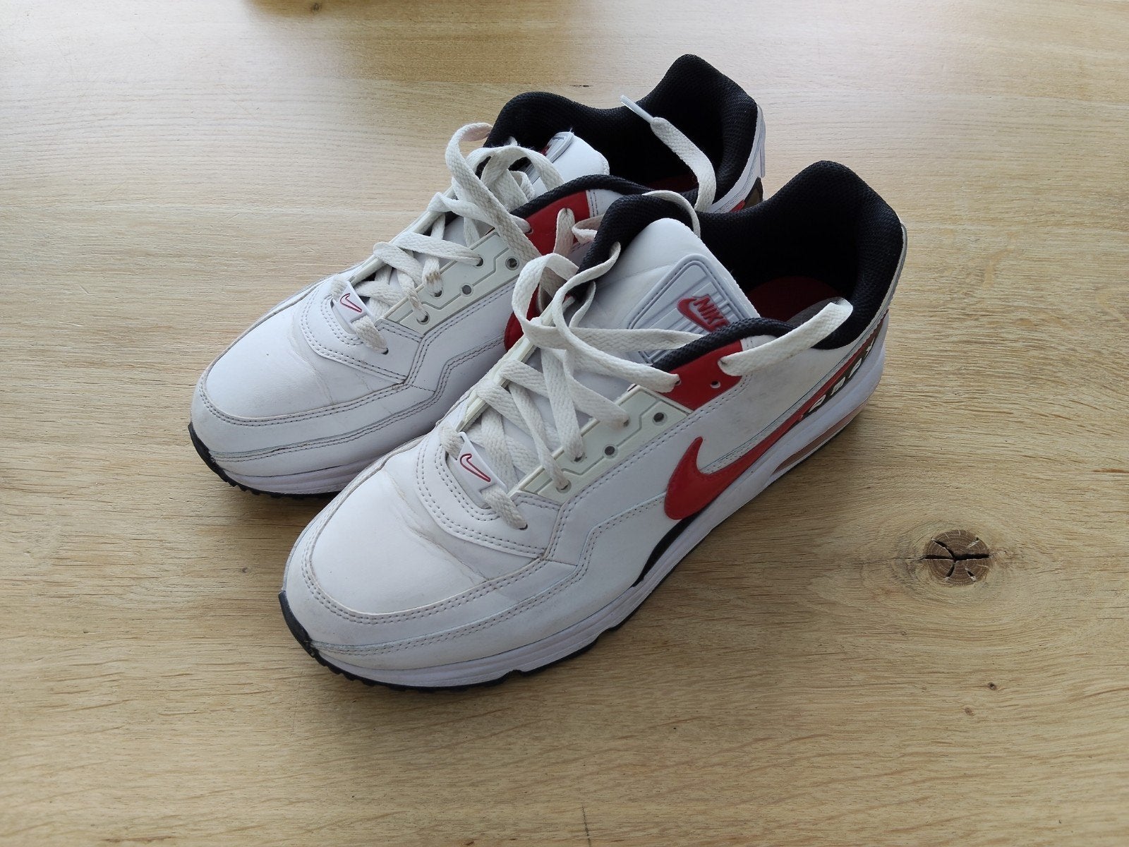 Nike Air Max Sneakers - Maat 43, Nike air max, Wit, Ophalen of Verzenden, Zo goed als nieuw