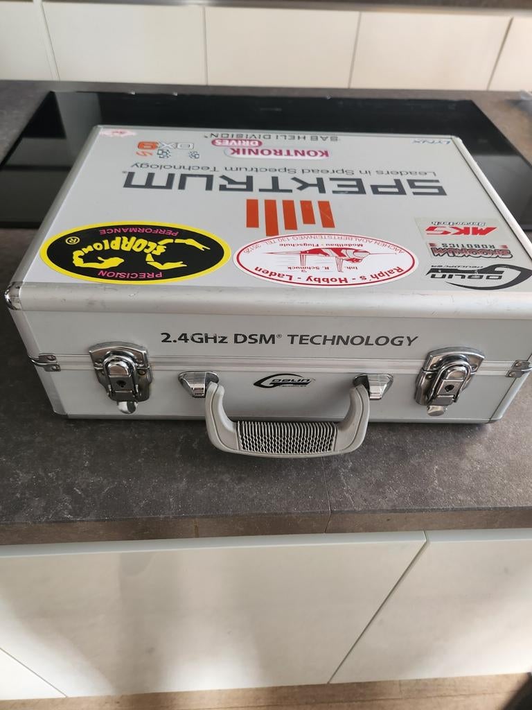 Spektrum NX6 Zender met Koffer - Zo goed als nieuw, Ophalen, Zo goed als nieuw