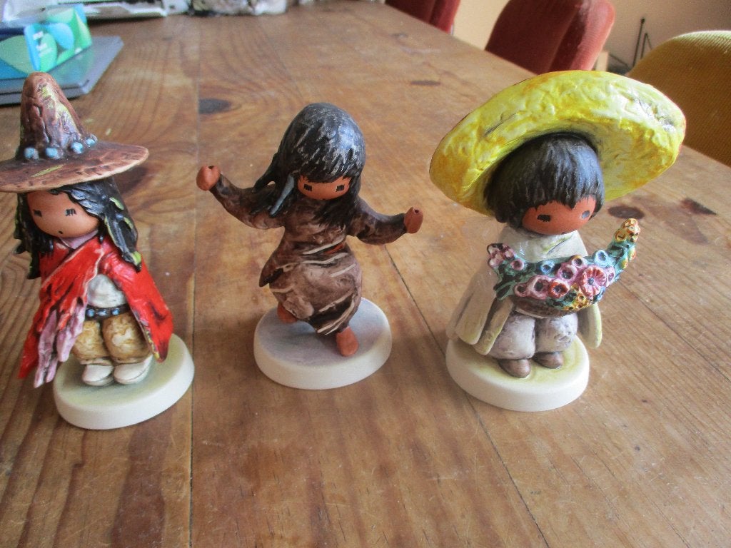 3 Grazia beeldjes Goebel, Ophalen of Verzenden, Zo goed als nieuw, Mens