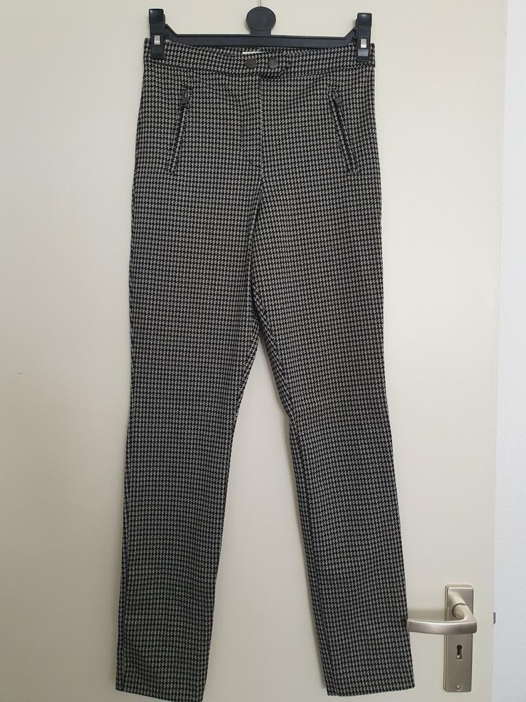 Skinny broek H & M mt S, Zwart, Ophalen of Verzenden, Zo goed als nieuw, Maat 36 (S)