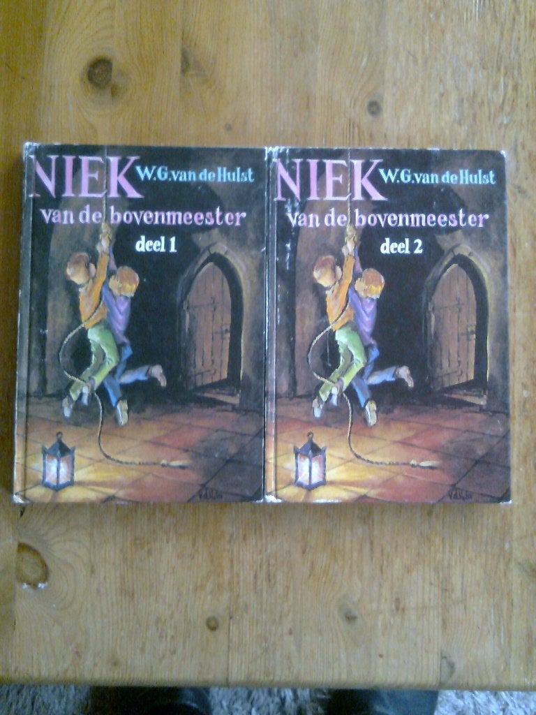 Niek van de bovenmeester deel 1 en 2  W.G. van de Hulst, Boeken, Ophalen of Verzenden, Gelezen