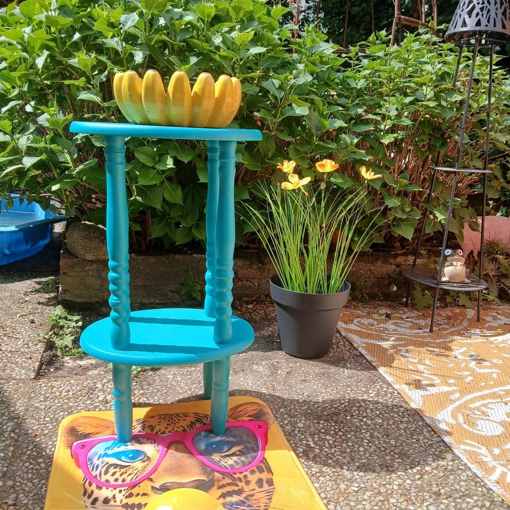 Ovaal houten turquoise blauw/groen bijzettafeltje, Huis en Inrichting, Tafels | Bijzettafels, Ophalen, Gebruikt, Ibiza boho, Ovaal