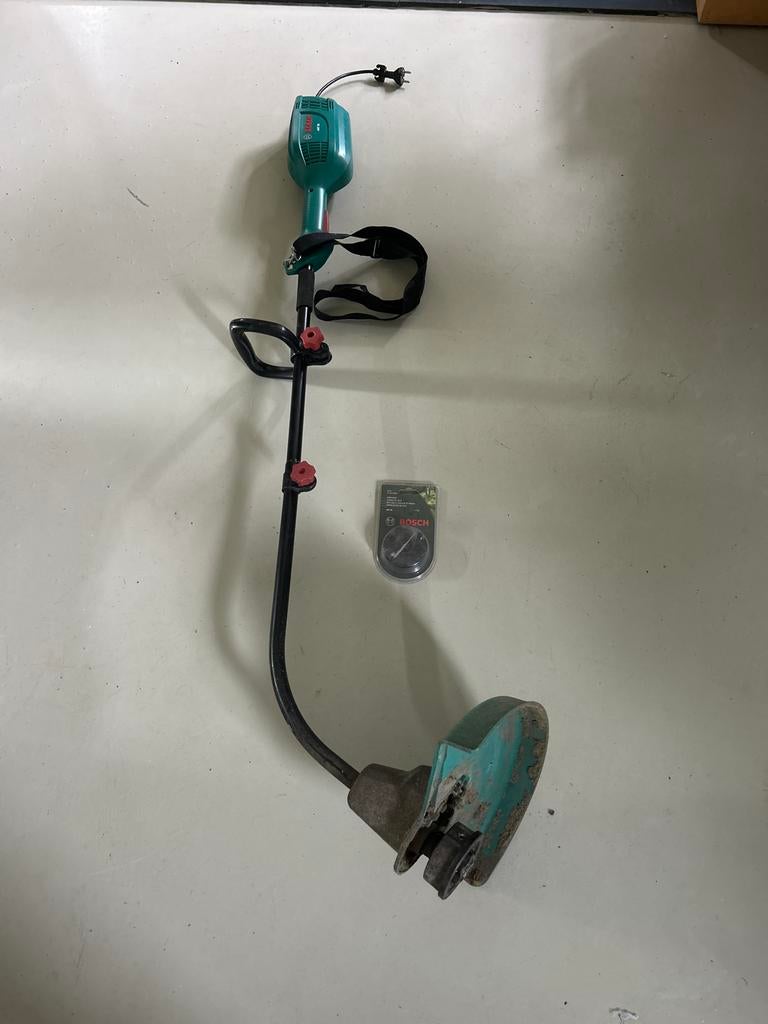 Kant maaier Bosch, Tuin en Terras, Bosmaaiers, Ophalen, Gebruikt, Elektrisch