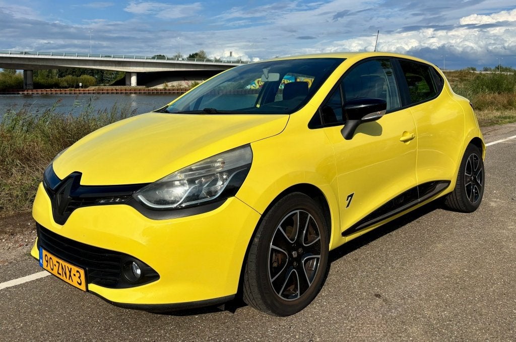 Renault Clio 0.9 TCe Expression (bj 2013), Auto's, 540 kg, 23 km/l, Handgeschakeld, Start-stop-systeem