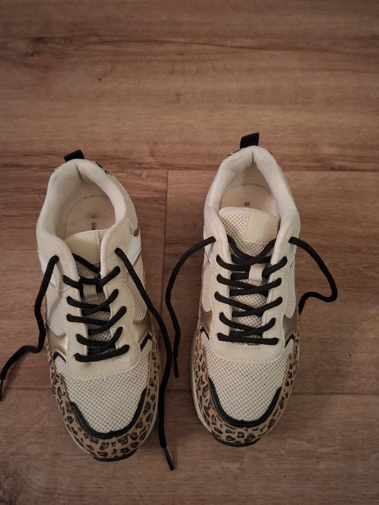 Meisjes schoenen / sneakers maat 35, Kinderen en Baby's, Ophalen, Meisje, Schoenen, Zo goed als nieuw