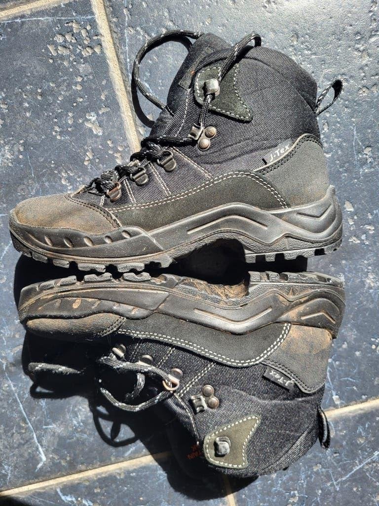 Mountain Peak dames scouting schoenen maat 36, Zwart, Lage of Enkellaarzen, Ophalen of Verzenden, Zo goed als nieuw